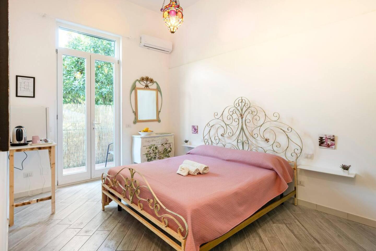 Beatrice Room Bed&Breakfast サンタニェッロ エクステリア 写真